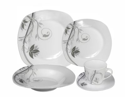 Lorren Home Trends