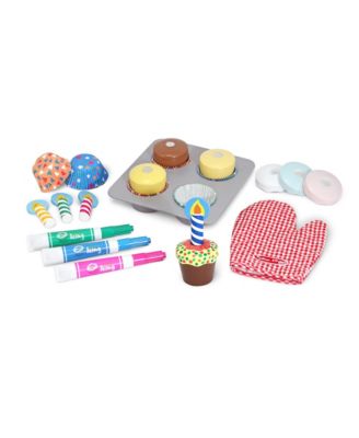 Melissa and Doug - Toy, Bake  and Decorate Cupcake Set