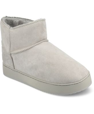 Journee Collection