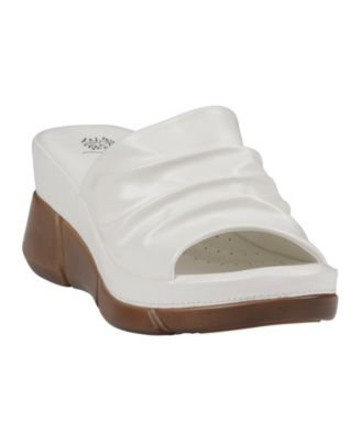 GC Shoes
