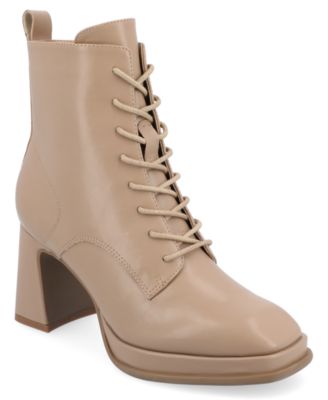 Journee Collection