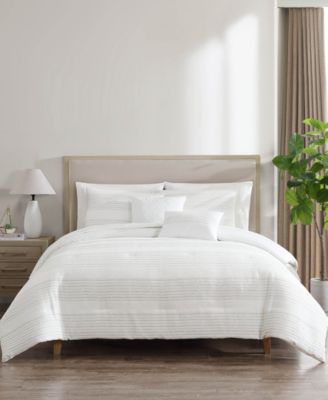 Hallmart Collectibles - Silverstone 9-Pc. Comforter Set, Queen