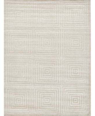Exquisite Rugs