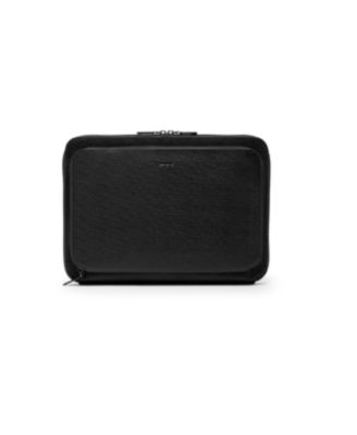 TUMI