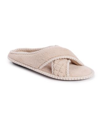 MUK LUKS