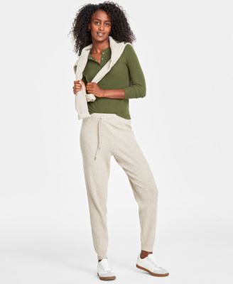 On 34th - Women's Sweater-Knit Ribbed Joggers