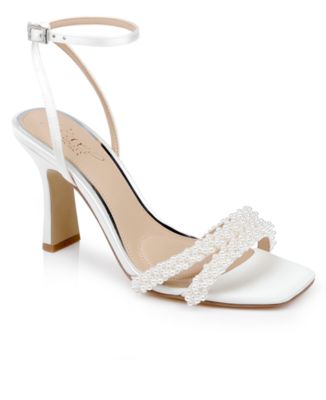 Jewel Badgley Mischka