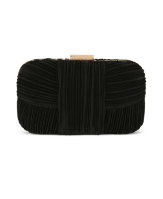 Jewel Badgley Mischka