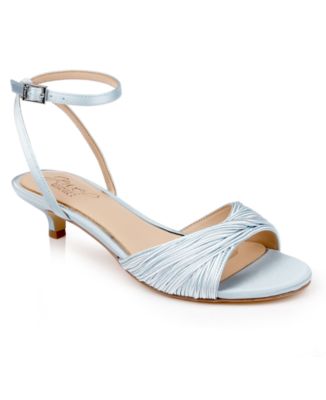 Jewel Badgley Mischka
