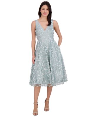 Eliza J - Petite Sleeveless Fit & Flare 3D-Appliqu&eacute; Dress