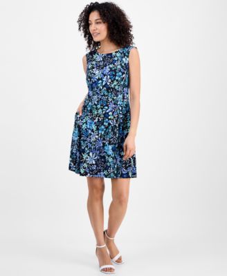 Connected - Petite Printed Sleeveless Fit & Flare Dress