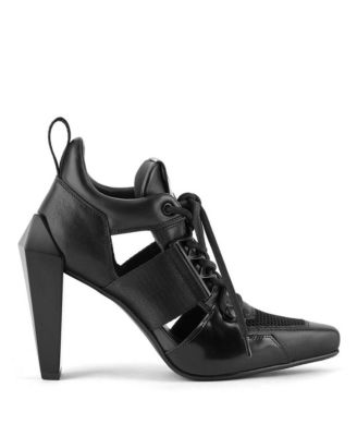 United Nude