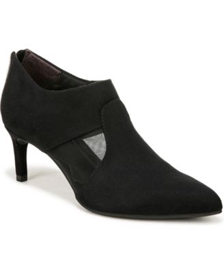 LifeStride - Annette Pointed Toe Shooties