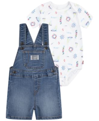 Levi's
