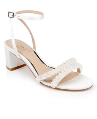 Jewel Badgley Mischka