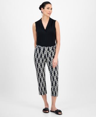 JM Collection - Petite Printed Capri Pants