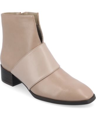 Journee Collection