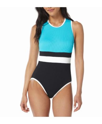 Beach House Sport