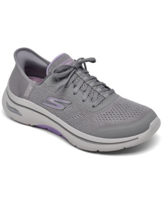 Skechers