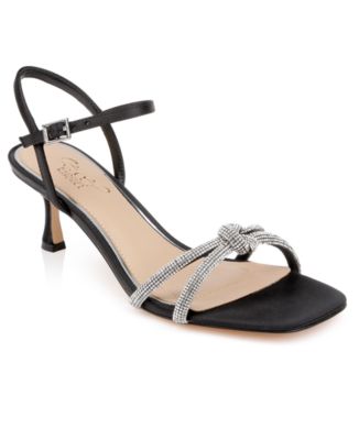 Jewel Badgley Mischka