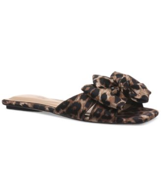 On 34th - Women's Jazminn Bow Slip-On Slide Flat Sandals