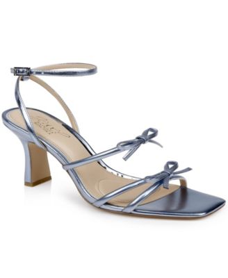 Jewel Badgley Mischka