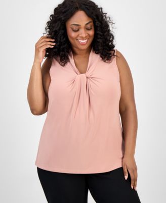 Kasper - Plus Size Twist-Front Shell Top