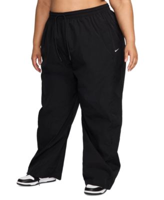 Nike - Plus Size Windrunner High-Waist Woven Open-Hem Pants