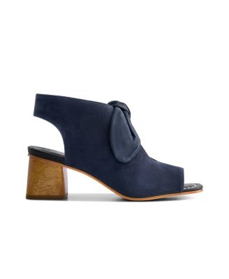 Bernardo Footwear