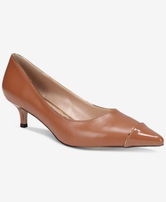 THINGS II COME - Women's Jacey Luxurious Pointed-Toe Kitten Heel Pumps