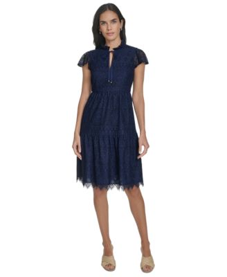 Jessica Howard - Petite Lace Scalloped-Hem Flutter-Sleeve Dress