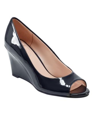 Bandolino - Tufflove Wedges