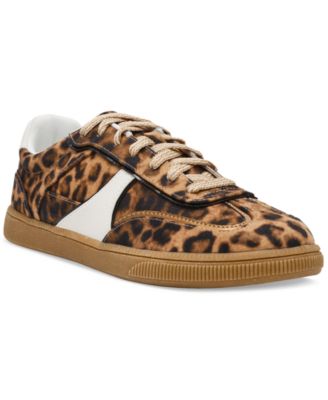 Wild Pair - Women's Chargee Lace-Up Sneakers