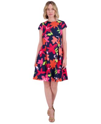 Jessica Howard - Petite Floral Cap-Sleeve Fit & Flare Dress